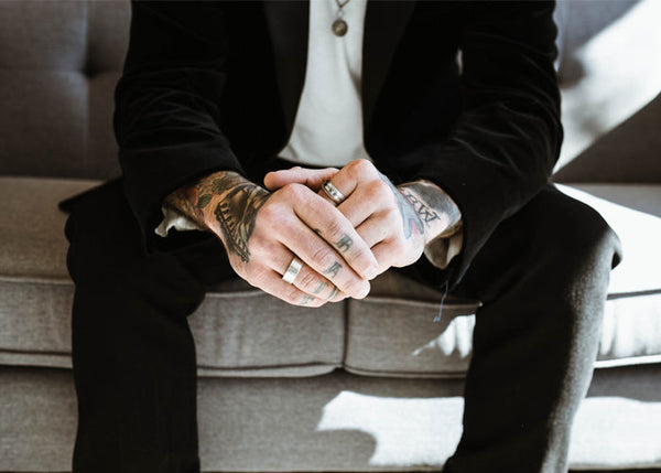 men wearing ring on index finger Index Finger Put Ring On Finger To Wear Rings Index Finger Ring Meaning Man  Index Finger