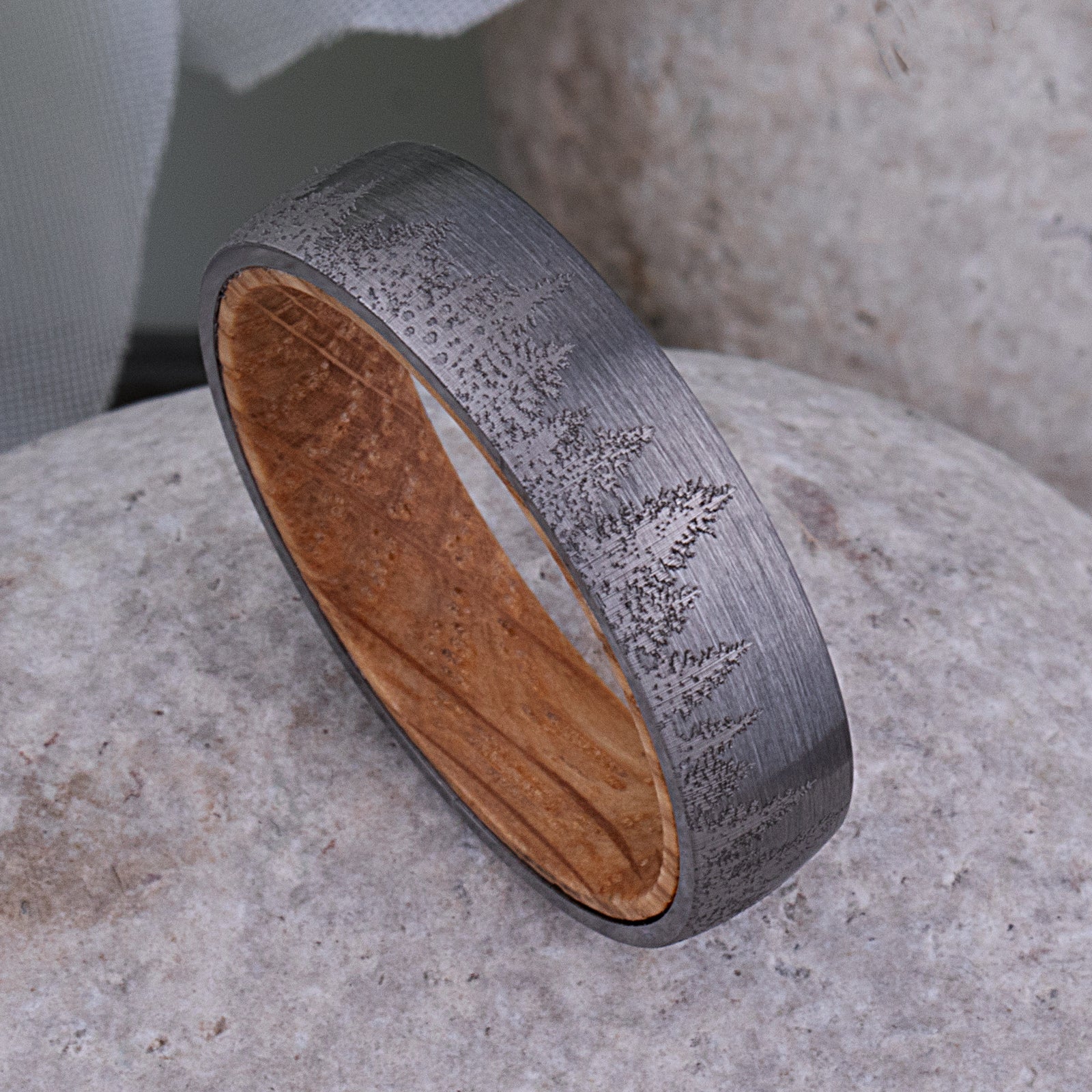 Tungsten Ring with Whiskey Barrel - 6mm Width - TCR169
